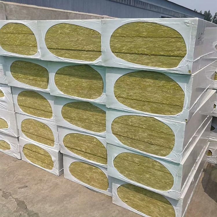 唐山蘆臺經(jīng)濟技術(shù)開發(fā)區(qū)外墻防火巖棉隔離帶